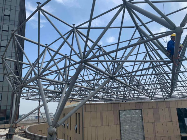 蛟河管桁架加工的操作流程和质量控制
