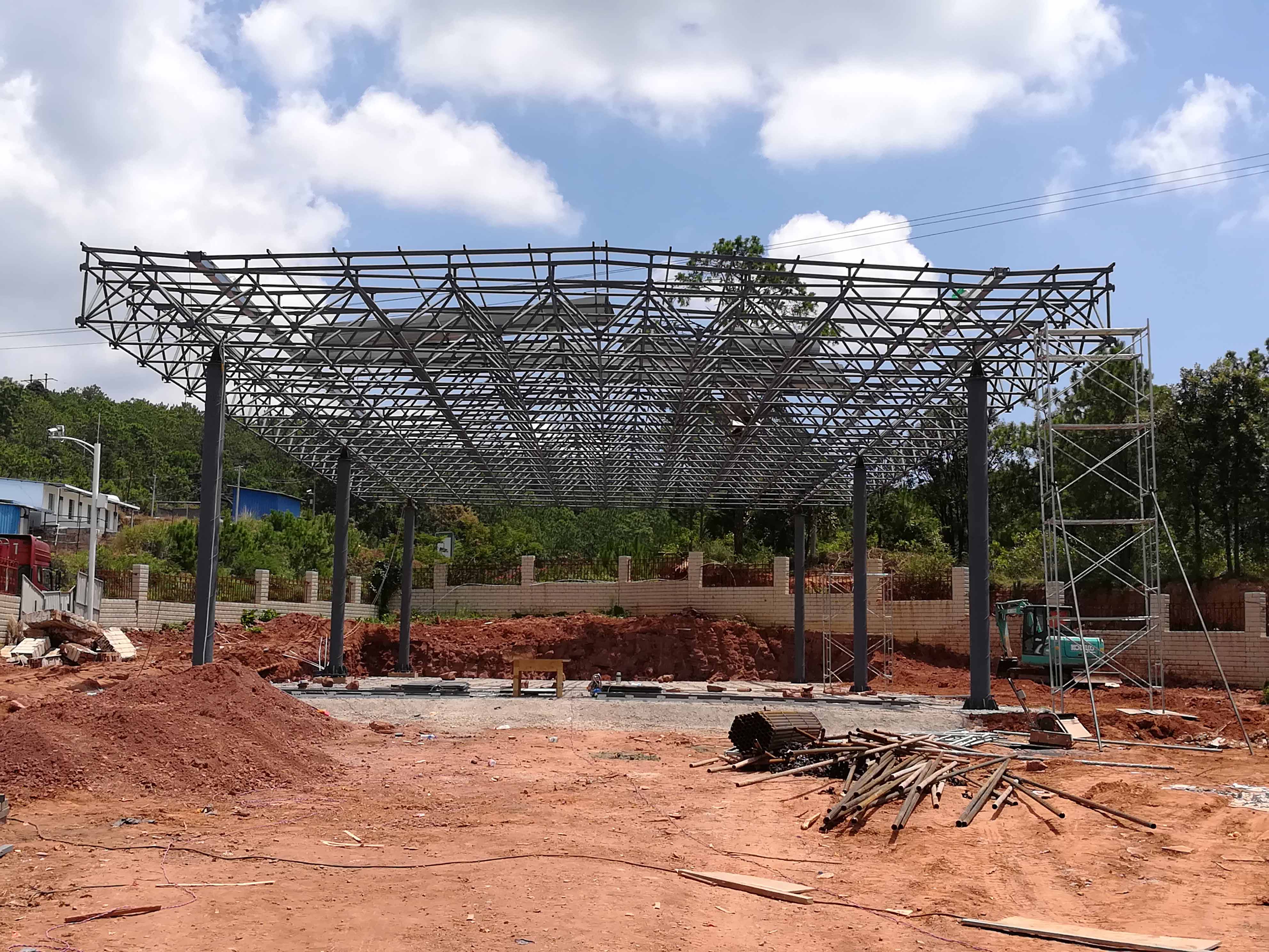 蛟河加油站网架屋面